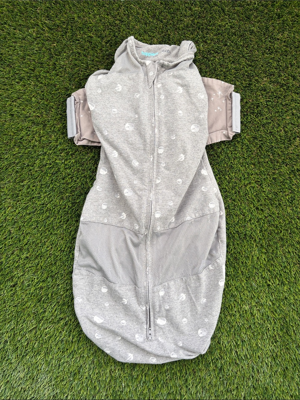 Hapari Gray Moon-Print Hooded Sleep Sack for Kids